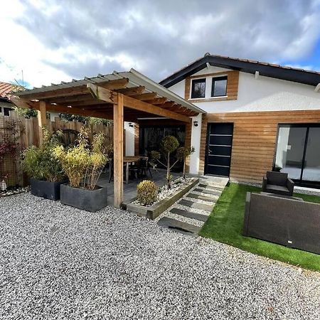 Jolie Maison Dans Un Quartier Tres Calme Martignas-sur-Jalle Exterior photo